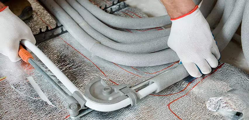 Replace Polybutylene Pipes with PEX in Niles